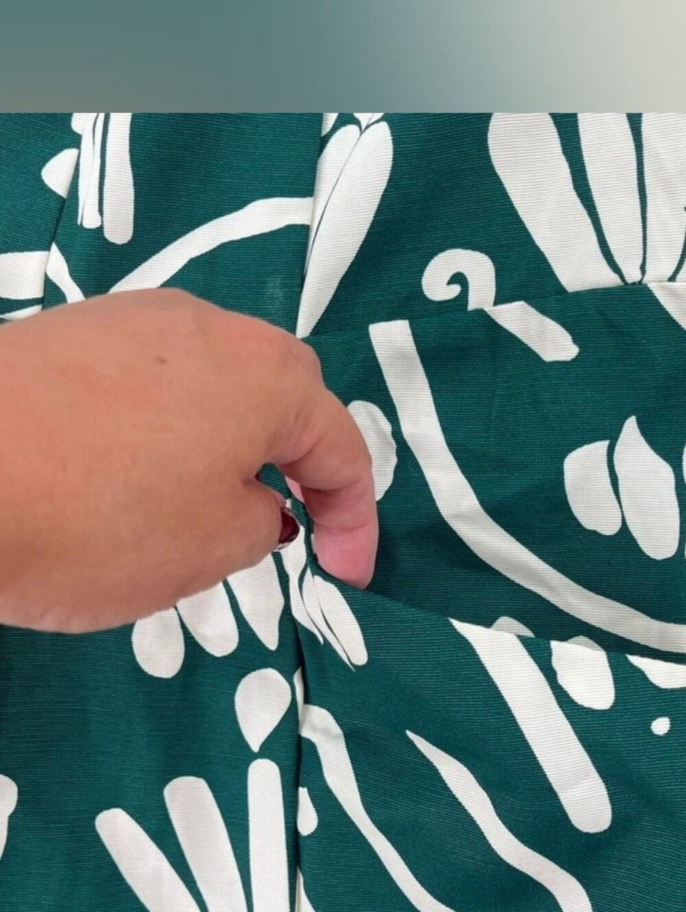 Strapless Teal Floral Romper with Front Seam Detail - Picture 4 of 5